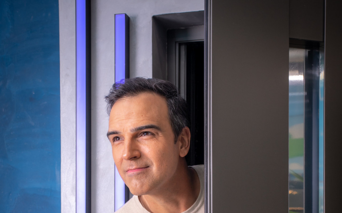 A 23&ordm; edi&ccedil;&atilde;o do 'Big Brother Brasil' foi a segunda apresentada por Tadeu Schmidt