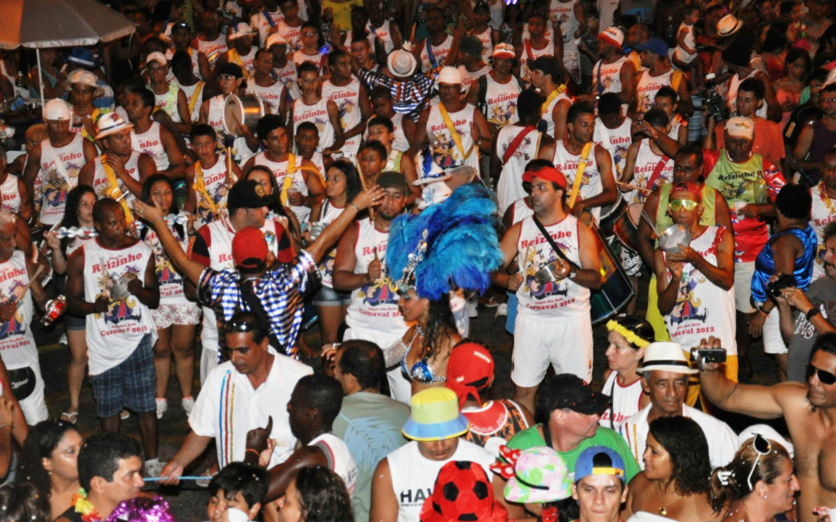 Tradição em Angra Bloco do Reizinho 53 anos fazendo a alegria do carnaval.