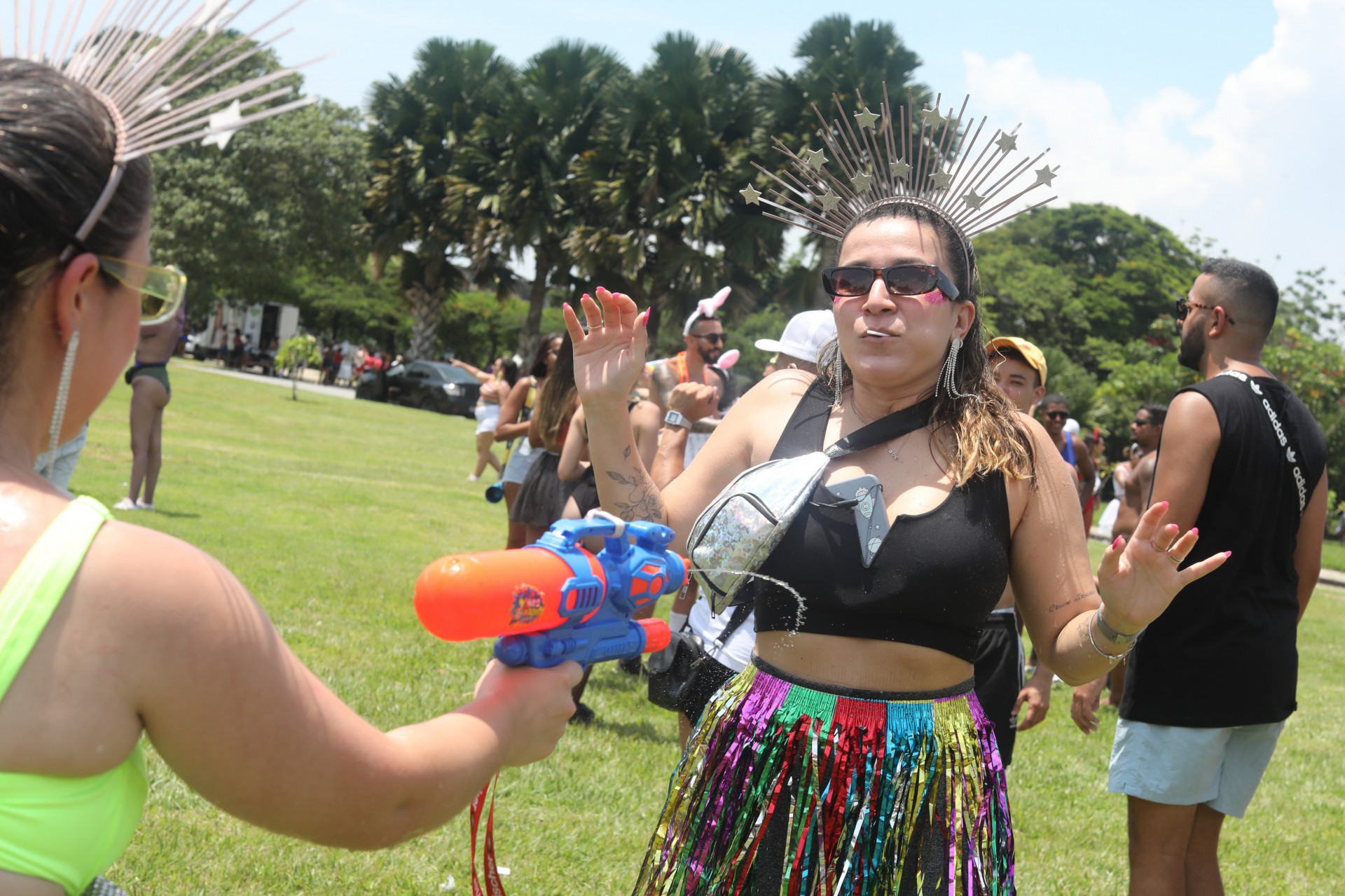 Foliões curtem fantasiados bloco no Rio de Janeiro - Pero Ivo/Agência O Dia