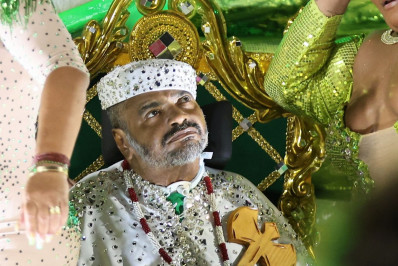 Império Serrano homenageou Arlindo Cruz no Carnaval de 2023; relembre