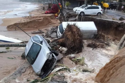 Prefeitura de Bertioga decreta emergência e cancela carnaval após fortes chuvas