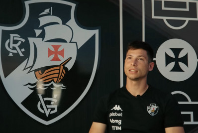 Novo reforço do Vasco, Manuel Capasso se impressiona com a torcida: 'Imponente'