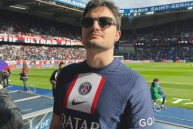 Felipe Neto diz ter sido ameaçado durante jogo do PSG por bolsonarista que estava em camarote de Neymar