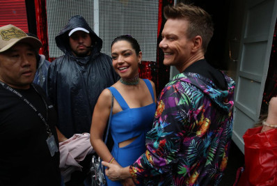 Michel Teló comanda o bloco 'Bem Sertanejo', em São Paulo