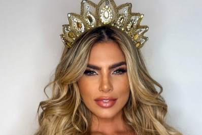 Erika Schneider tem mala com fantasia trocada em aeroporto