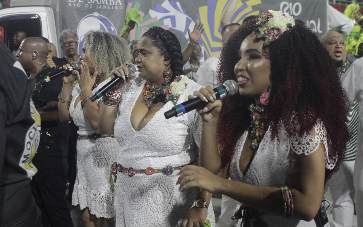 G.R.E.S  Mocidade Independente de Padre Miguel desfila nesta primeira noite de desfile do Grupo Especial, neste domingo(19). Foto: Marcos Porto/Agencia O Dia