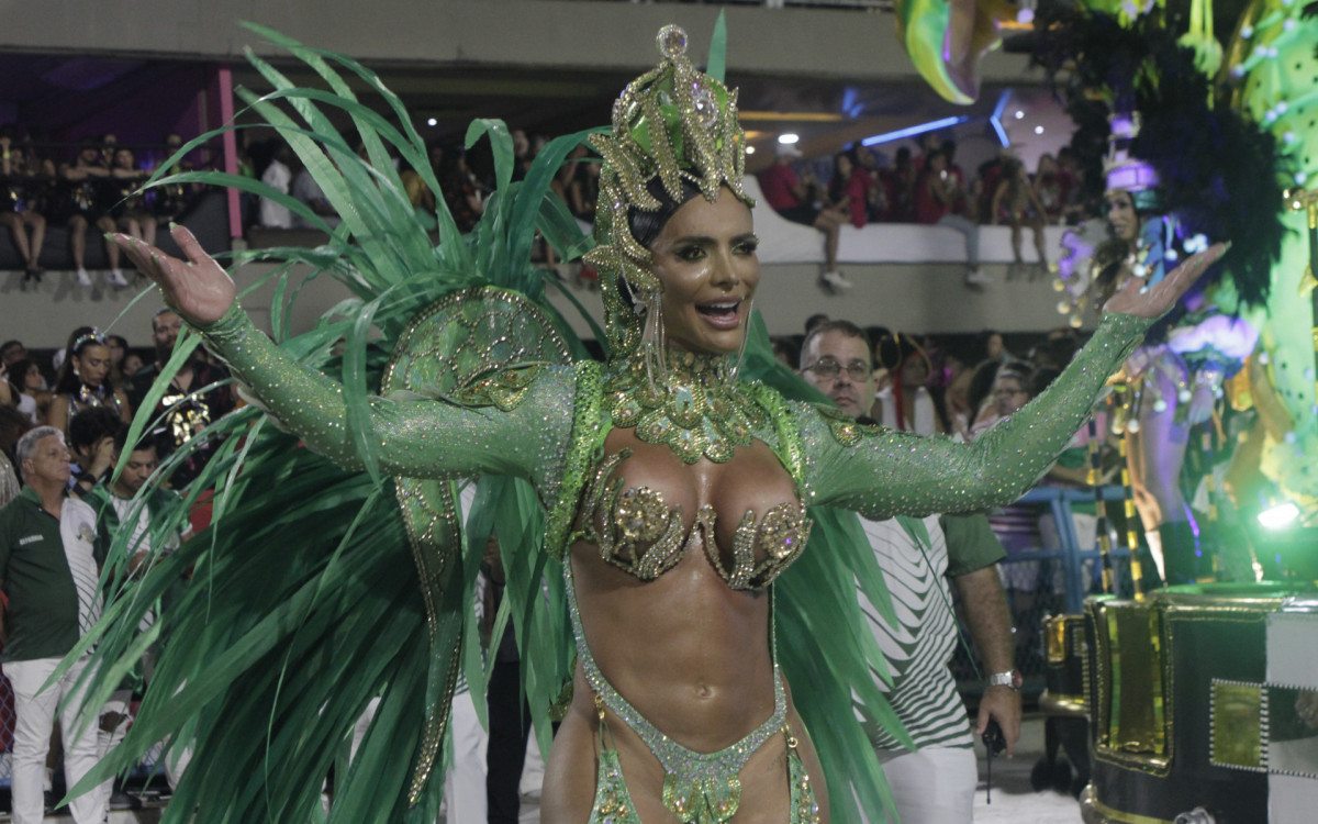 G.R.E.S  Mocidade Independente de Padre Miguel desfila nesta primeira noite de desfile do Grupo Especial, neste domingo(19). Foto: Marcos Porto/Agencia O Dia