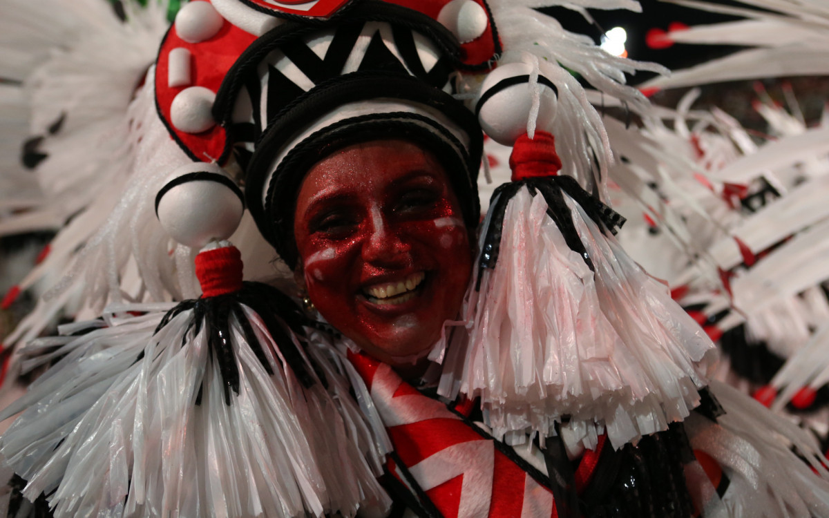 G.R.E.S  Academicos do Grande Rio desfila nesta primeira noite de desfile do Grupo Especial, neste domingo(19). Foto: Cleber Mendes/Agencia O Dia