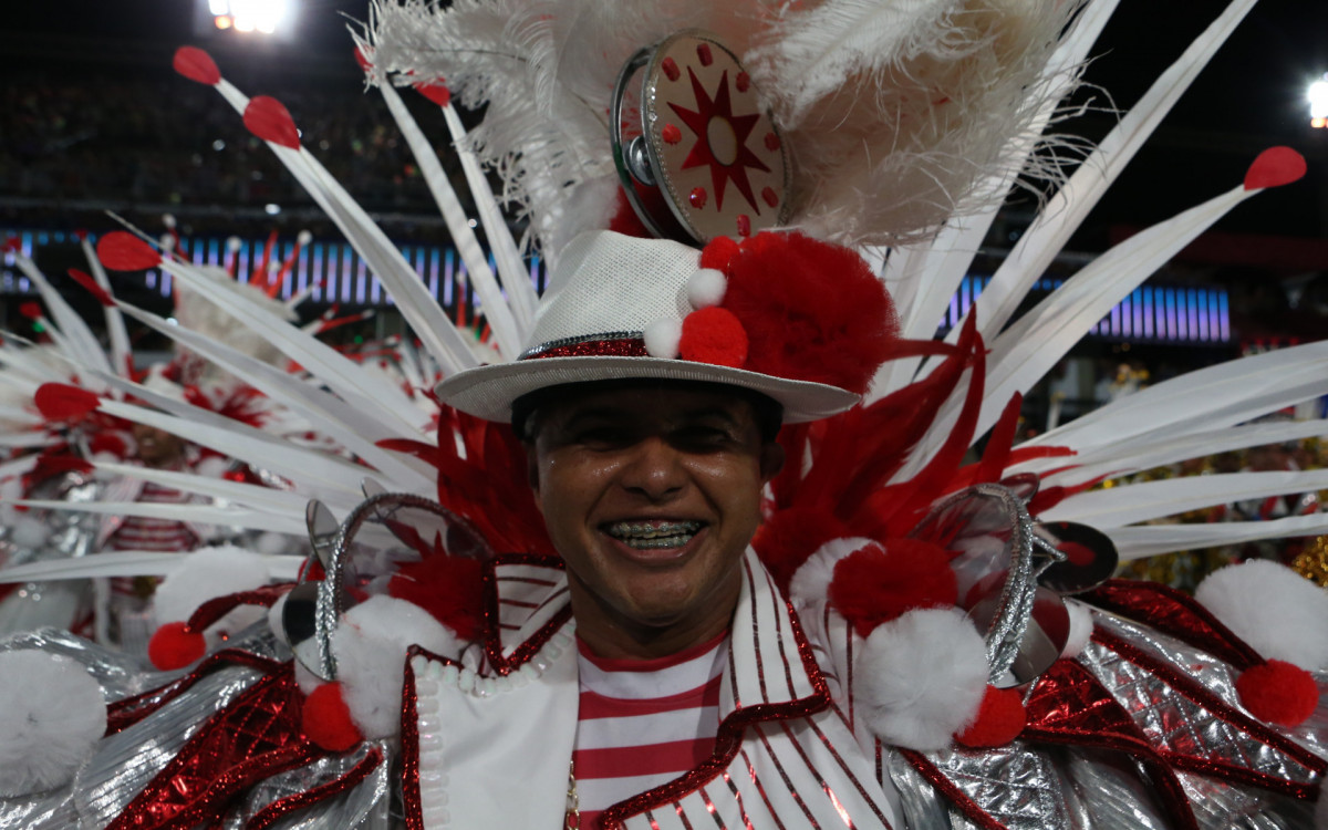 G.R.E.S  Academicos do Grande Rio desfila nesta primeira noite de desfile do Grupo Especial, neste domingo(19). Foto: Cleber Mendes/Agencia O Dia