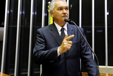 Emenda sem transparência e ‘carimbo’ ajuda a bancar carnaval de prefeituras