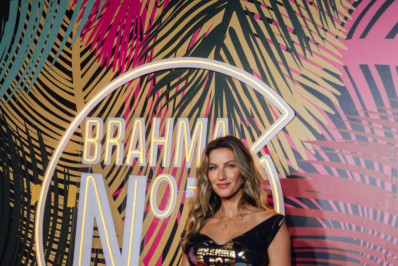 Gisele Bündchen curte Carnaval no Camarote Brahma Nº1