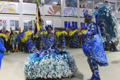 Exaltando a religiosidade, Unidos da Tijuca empolga com homenagem a Baía de Todos-os-Santos
