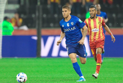 Vasco confia que pode vencer concorrência salarial e vê Barbieri como trunfo por Cuéllar