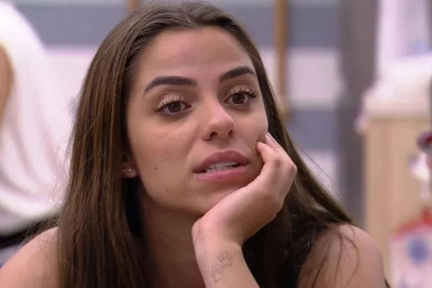 Equipe de Key Alves rebate acusação de intolerância religiosa