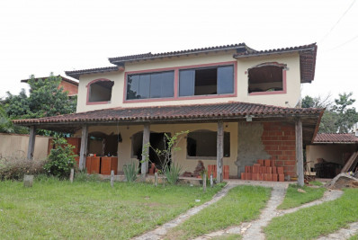 Obras em andamento para a estruturação de novo prédio da policlínica que atende Rasa e arredores