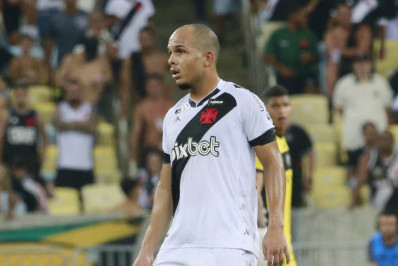 Mesmo com 11 contratações, jovens do Vasco conquistam espaço