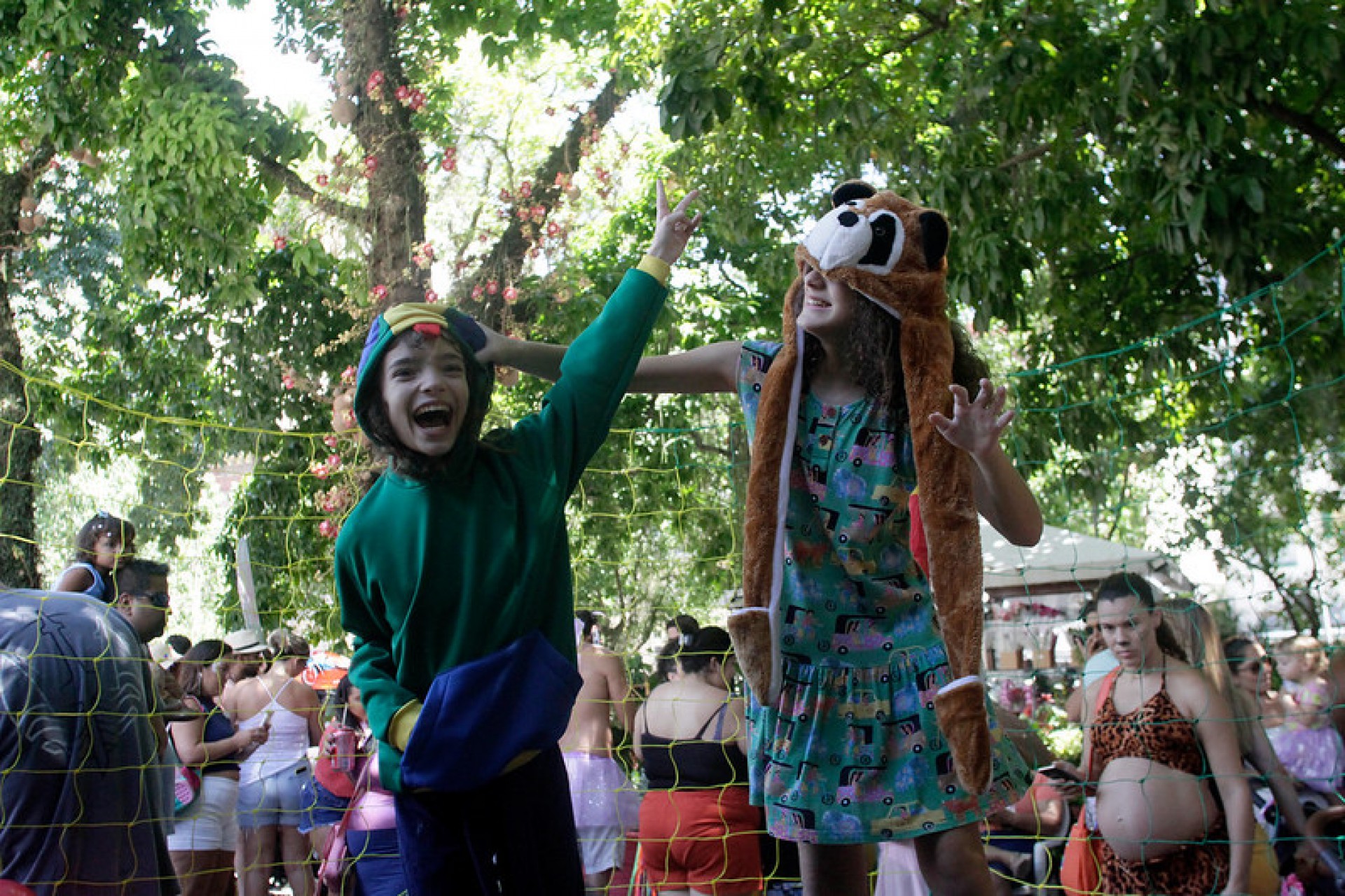 Crianças e adultos se divertem em bloco infantil 'Largo do Machadinho, Mas Não Largo do Suquinho', na manhã desta segunda-feira, em praça na Zona Sul do Rio - Divulgação RioTur/Joana Coimbra
