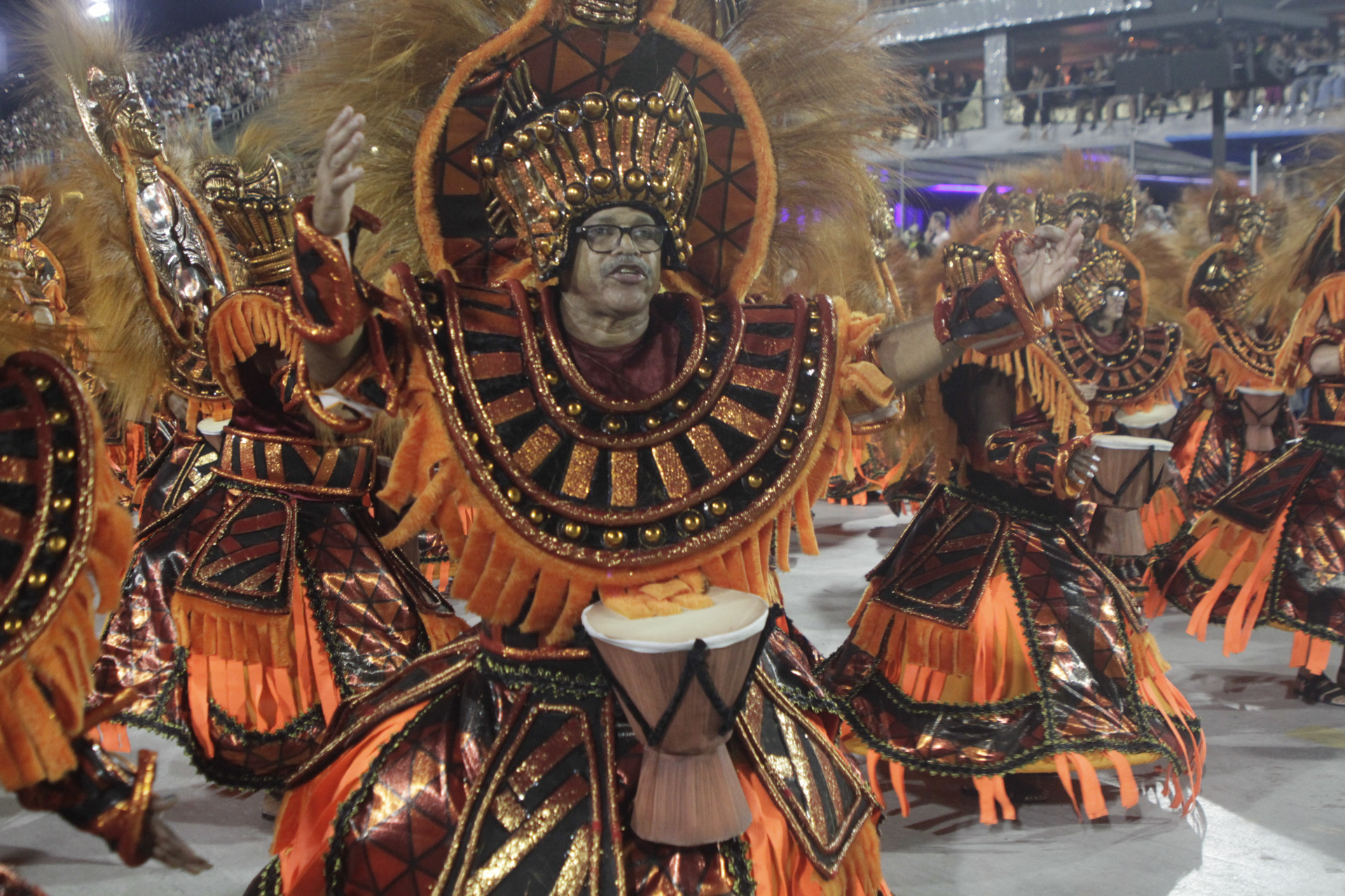 Fantasias do Imp&eacute;rio Serrano foram criticadas pelos jurados - Marcos Porto / Ag&ecirc;ncia O Dia