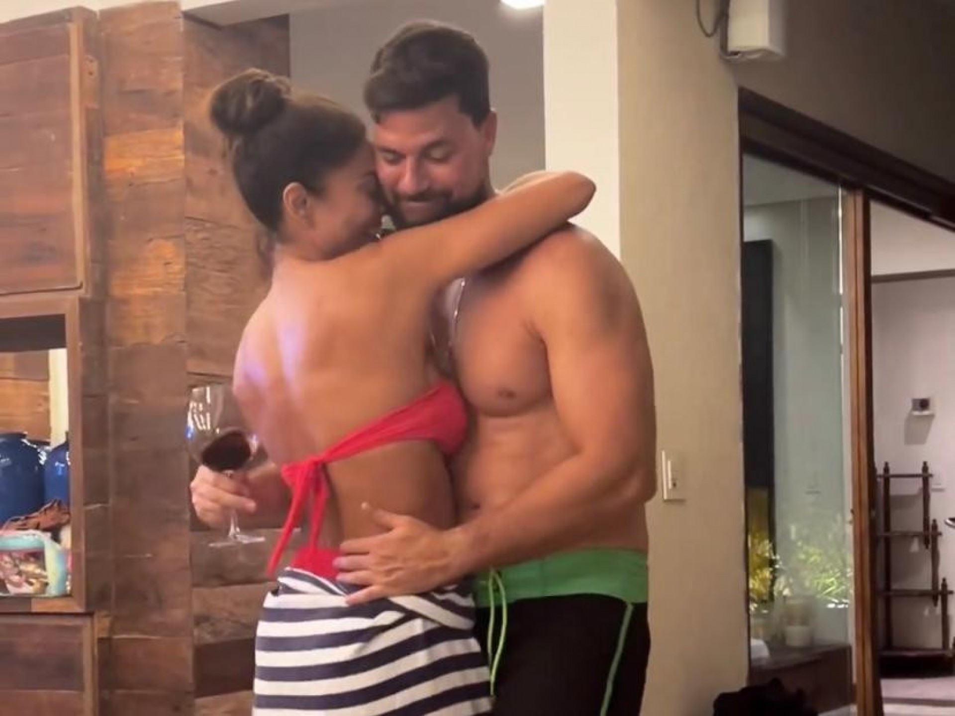 Juliana Paes passa o Carnaval com a família e amigos - Reprodução / Instagram