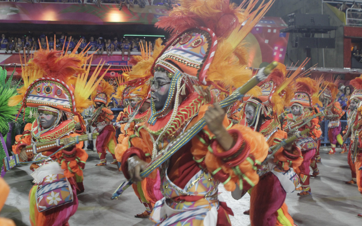 G.R.E.S  Imperatriz Leopoldinense desfila nesta segunda noite de desfile do Grupo Especial, nesta segunda-feira(20). Foto:  Marcos Porto/Agencia O Dia