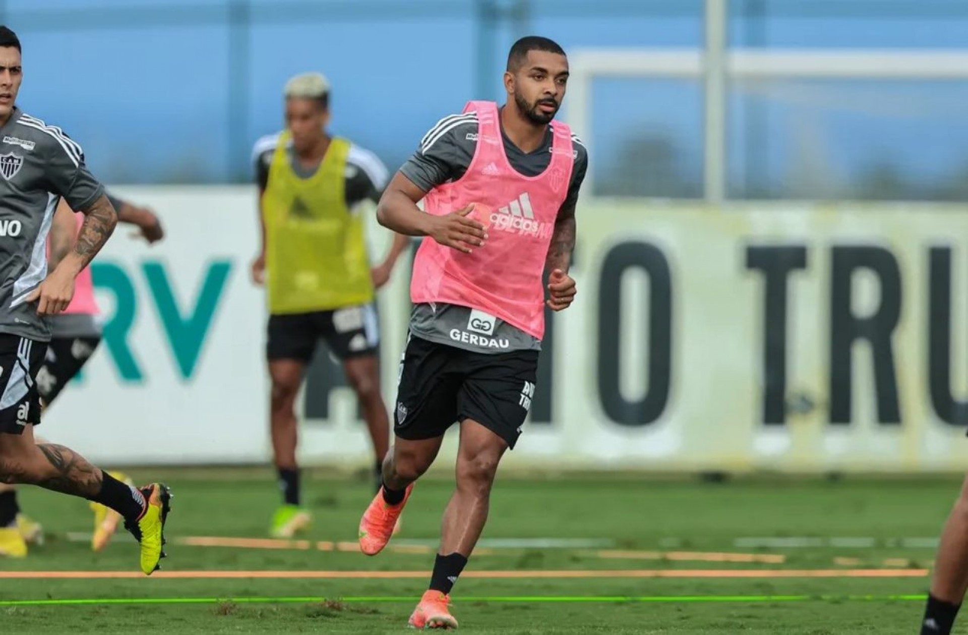 Paulo Henrique está na mira do Vasco e de dois outros clubes - Pedro Souza/Atlético-MG