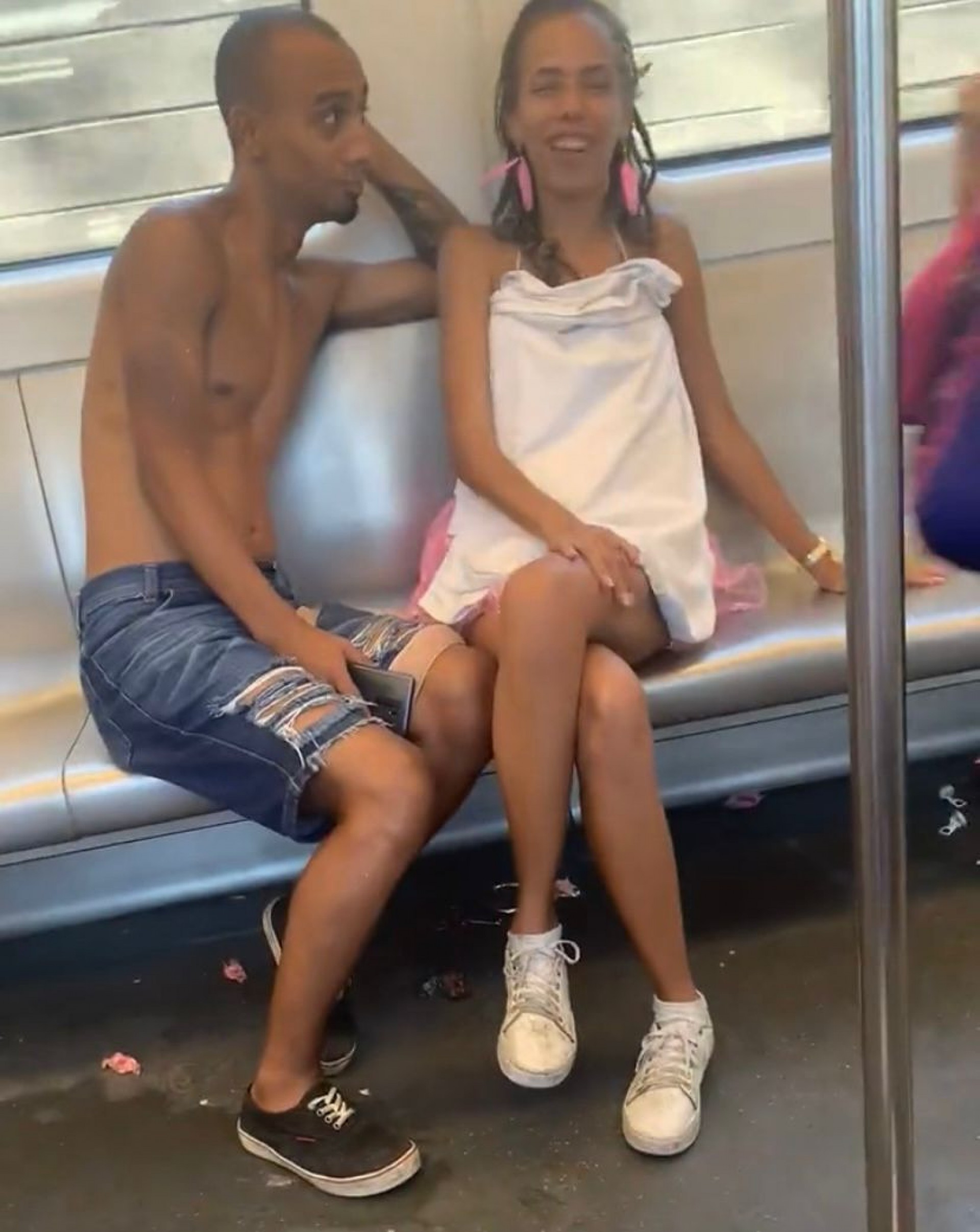 Ludmilla fica sensibilizada com fã que foi roubada durante o 'Fervo da Lud' - Reprodução Internet