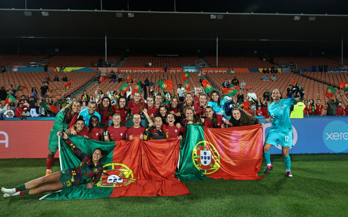 Portugal garantiu a vaga na Copa do Mundo Feminina ao vencer Camar&otilde;es na Final do Playoff intercontinental