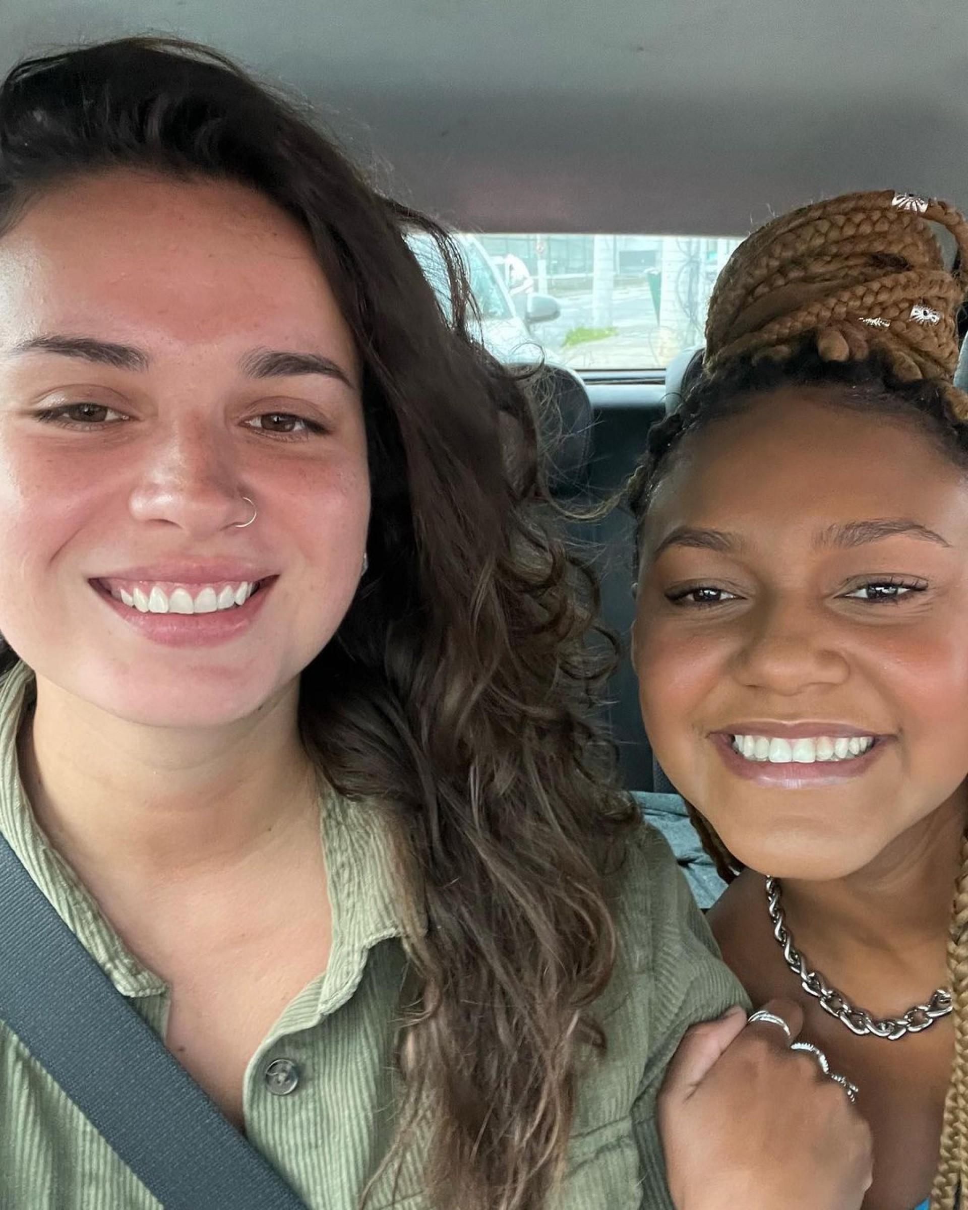 Jessilane Alves está namorando a produtora Sté Frick - Reprodução Internet