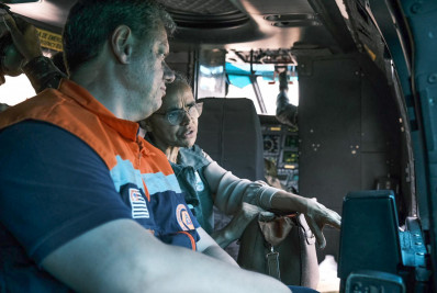 Tarcísio e Marina sobrevoam região afetada pelas chuvas no litoral de SP