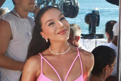 Priscilla Alcantara rebate críticas após se apresentar no Carnaval: 'Escolho não me importar'