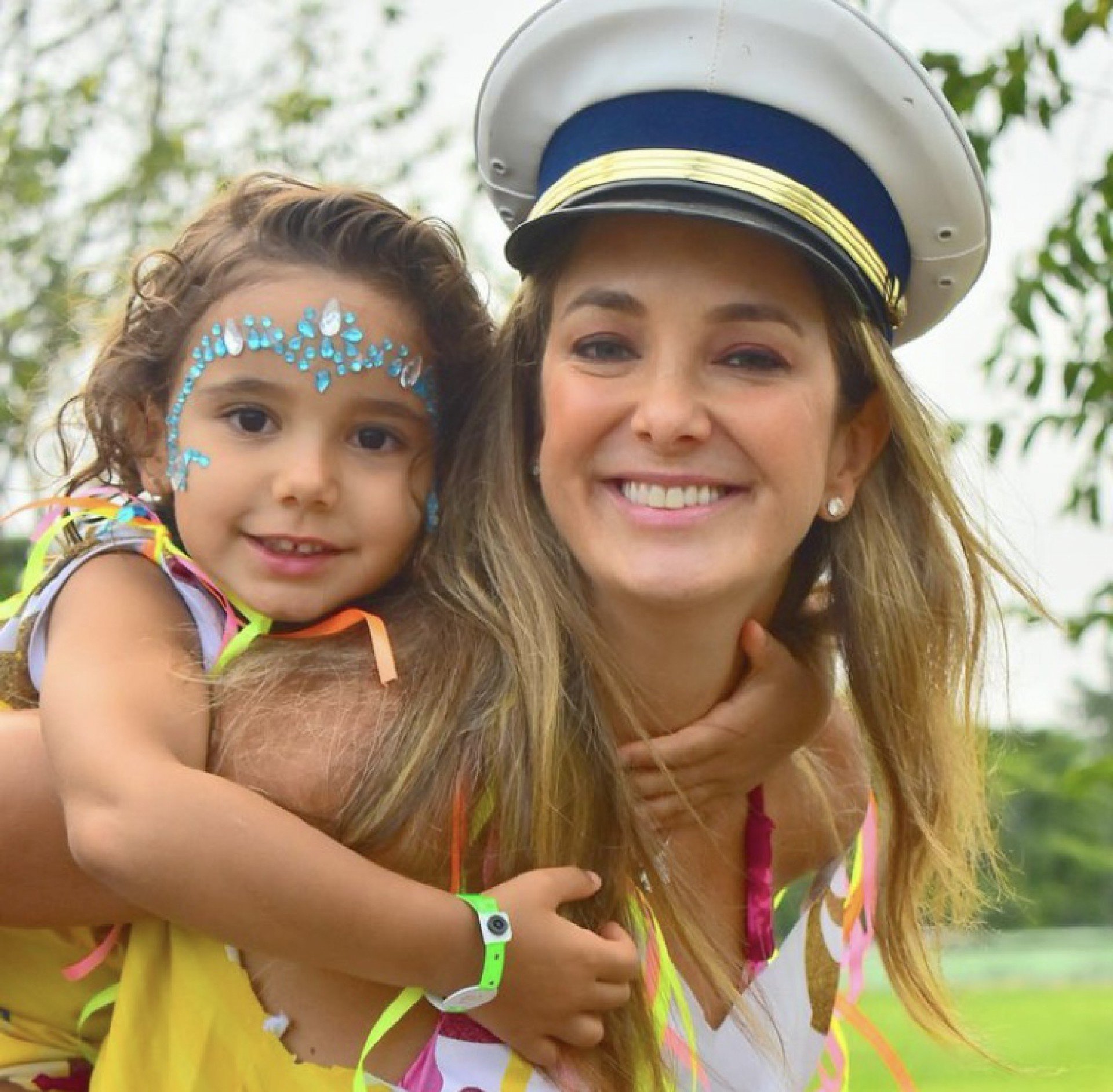 Ticiane Pinheiro e a filha caçula, Manuella - Reprodução / Instagram