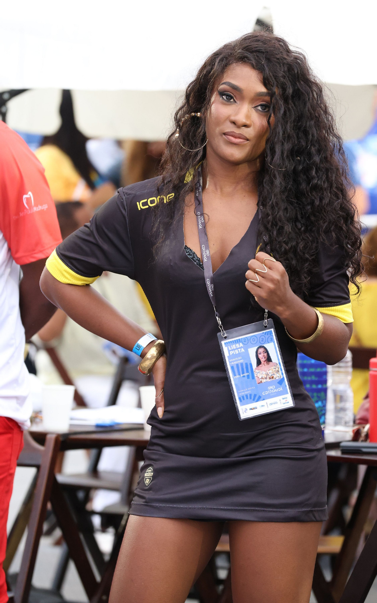 Erika Januza &eacute; rainha de bateria da Viradouro, vice-campe&atilde; do Carnaval carioca