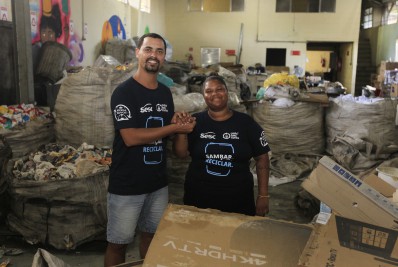 Cada Lata Conta coloca catadores na Sapucaí e estreita parceria com órgãos públicos
