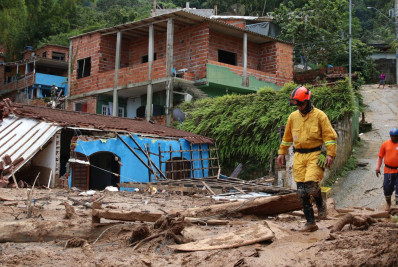 Sobe para 49 o número de mortos no litoral norte de São Paulo