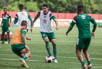 Nino minimiza saídas no Fluminense: 'Continua com elenco forte'