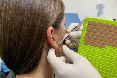 Saúde amplia oferta de atendimentos em shopping de São Gonçalo