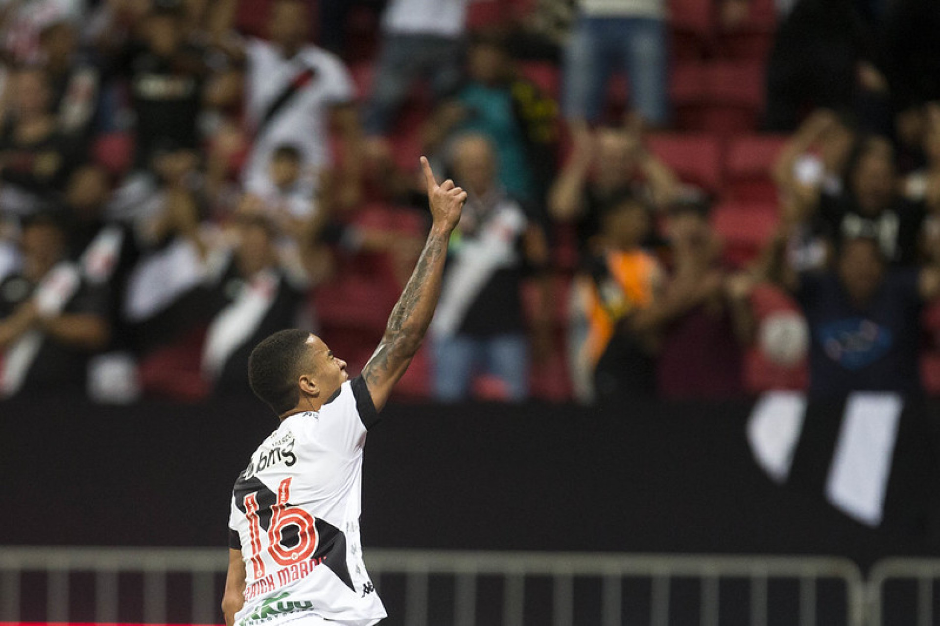 Erick Marcus comemora primeiro gol marcado com a camisa do Vasco - FOTO: Daniel RAMALHO/VASCO