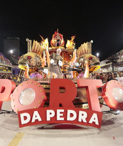 A escola de samba Unidos do Porto da Pedra foi a campeã da Série Ouro