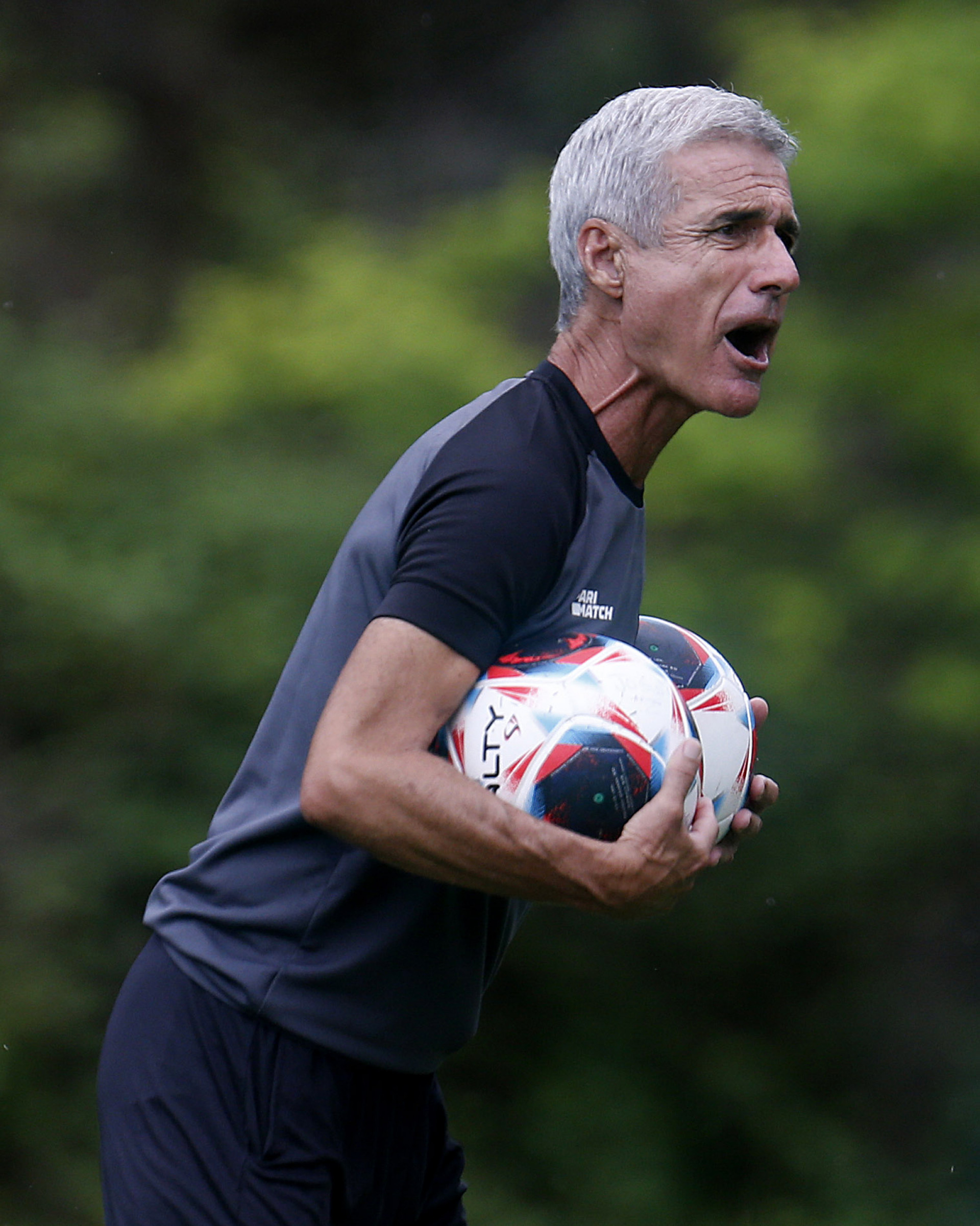 Luis Castro.Treino do Botafogo no Espaco Lonier. 08 de Fevereiro de 2023, Rio de Janeiro, RJ, Brasil. Foto: Vitor Silva/Botafogo. 
Imagem protegida pela Lei do Direito Autoral N&ordm; 9.610, DE 19 DE FEVEREIRO DE 1998. Sendo proibido qualquer uso comercial, remunerado e manipulacao/alteracao da obra.
