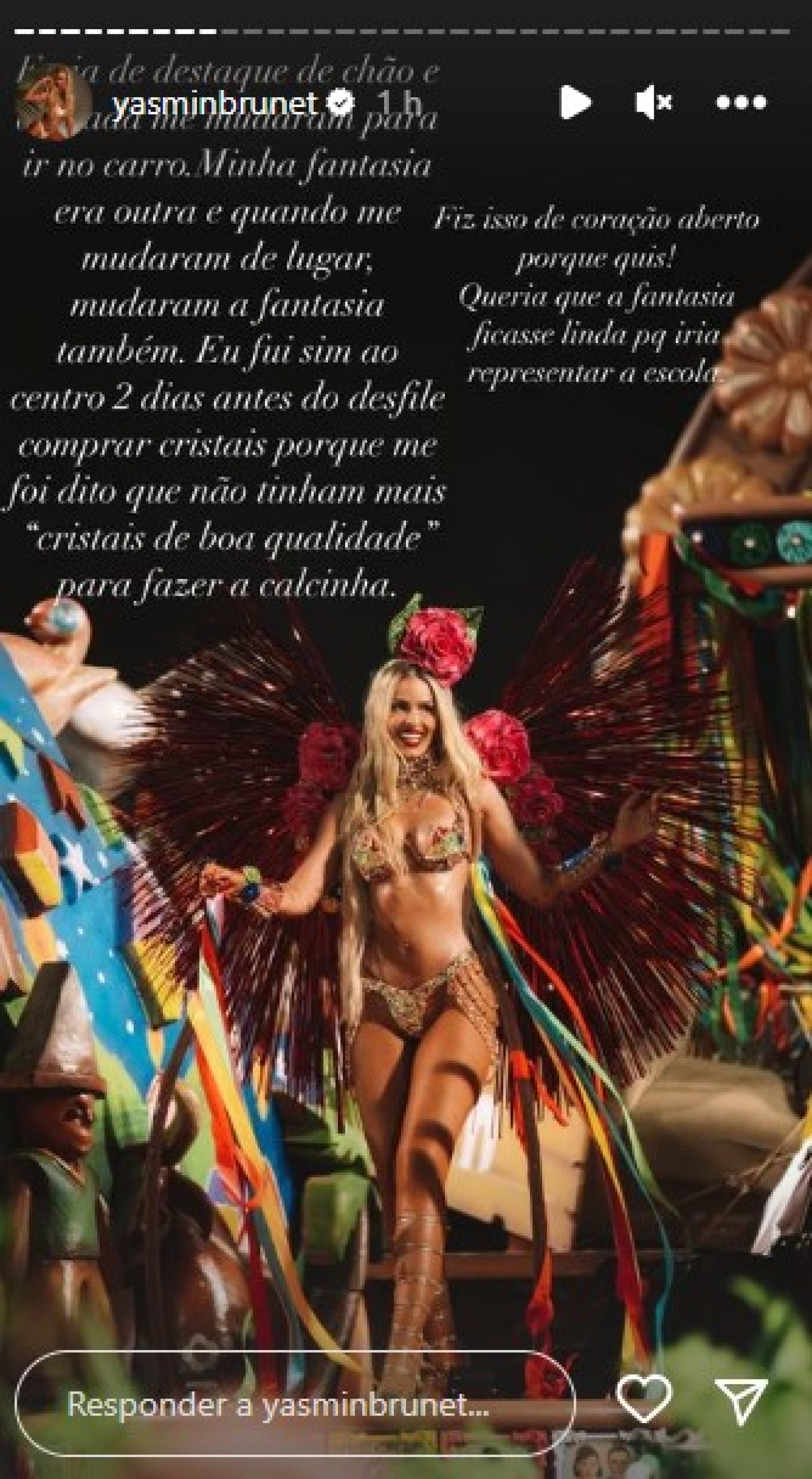 Yasmin Brunet usa Instagram para desabafar sobre desfile com a Grande Rio - Reprodução Internet