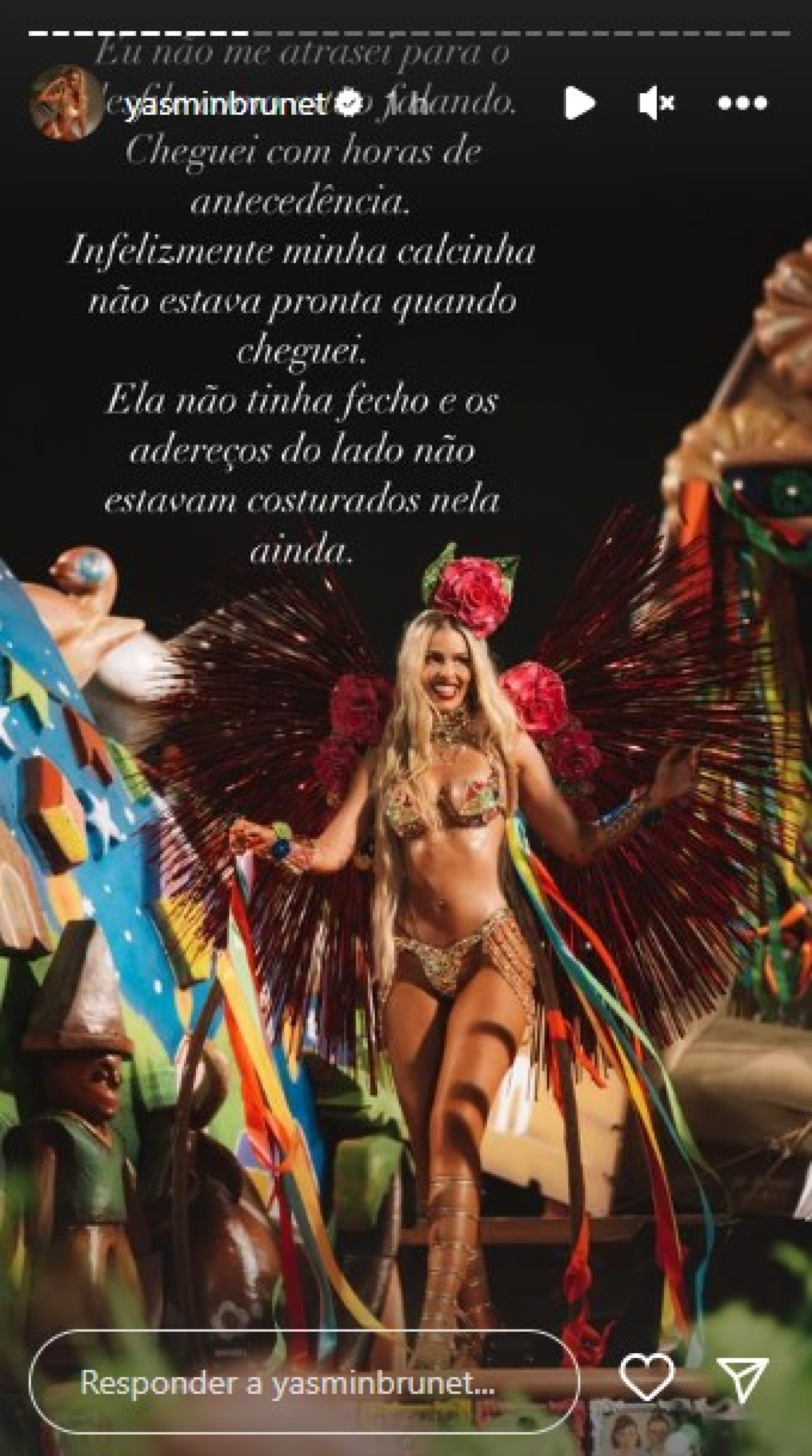 Yasmin Brunet usa Instagram para desabafar sobre desfile com a Grande Rio - Reprodução Internet