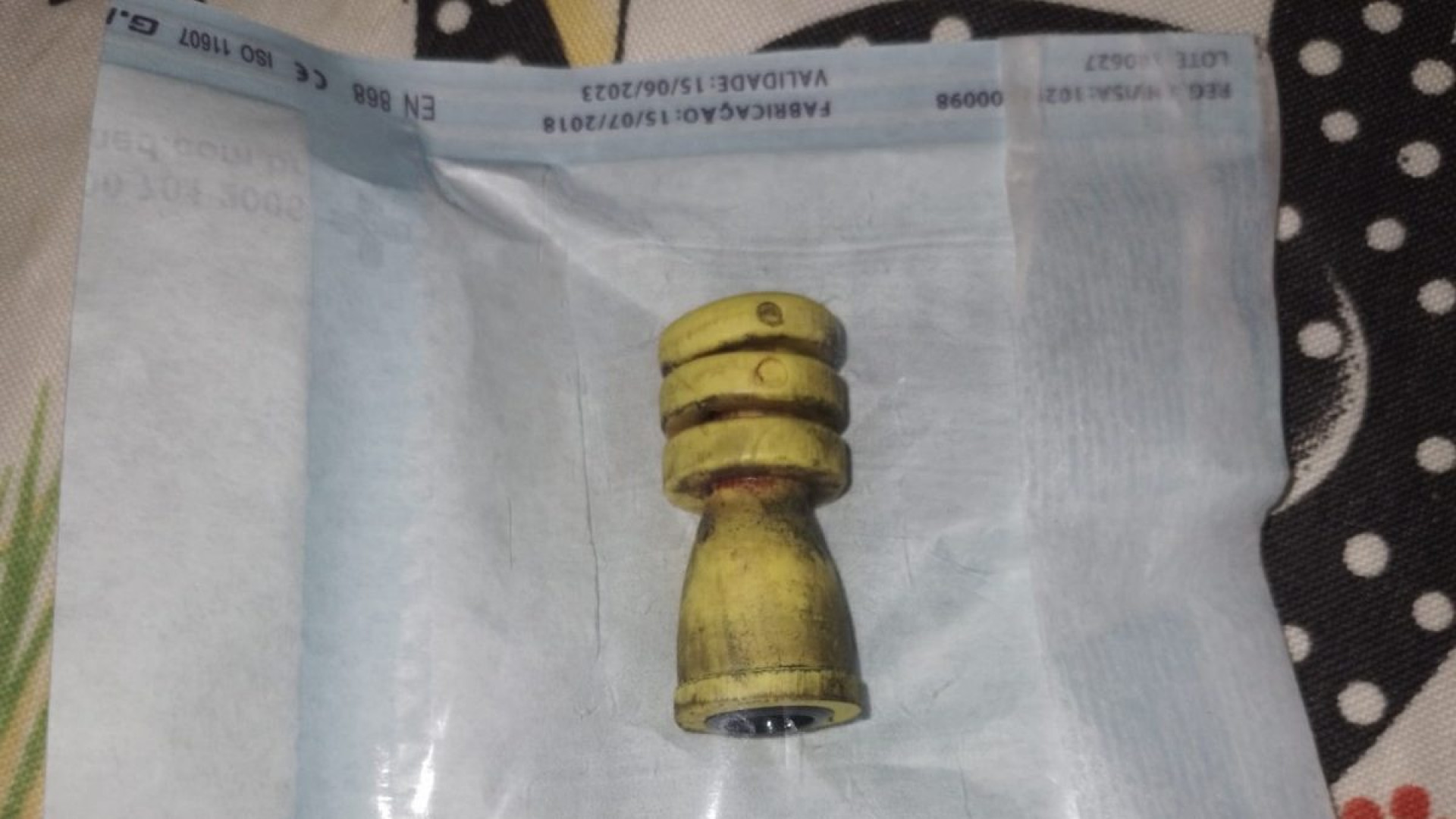 Bala de borracha removida do maxilar ap&oacute;s cirurgia - Letycia Rocha (RC24h)