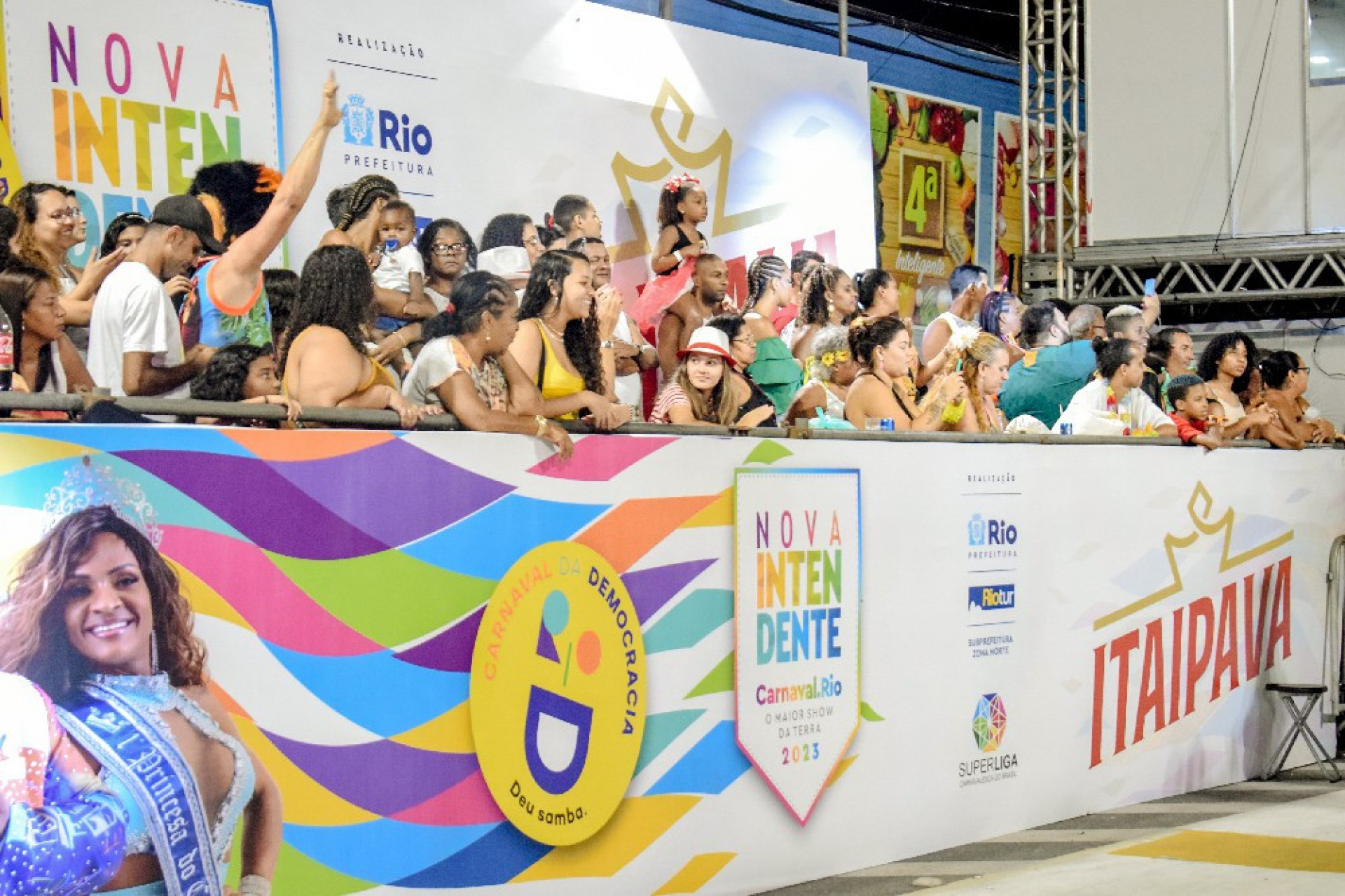 Primeira semana do carnaval da Nova Intendente contou com 37 escolas desfilando - Anderson Manhães/Superliga 