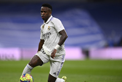 Jornal espanhol comenta atuação de Vini Junior em clássico: 'Quando se apaga, o Real dá menos medo'