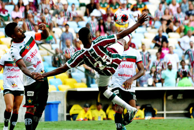 Keno elege gol de bicicleta como mais bonito da carreira e vibra com fim de jejum no Fluminense: 'Estava precisando'
