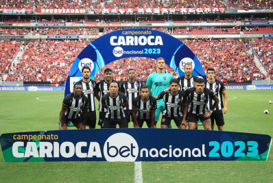 Na web, torcedores do Botafogo cobram time por excesso de expulsões: 'Contratem psicólogo'