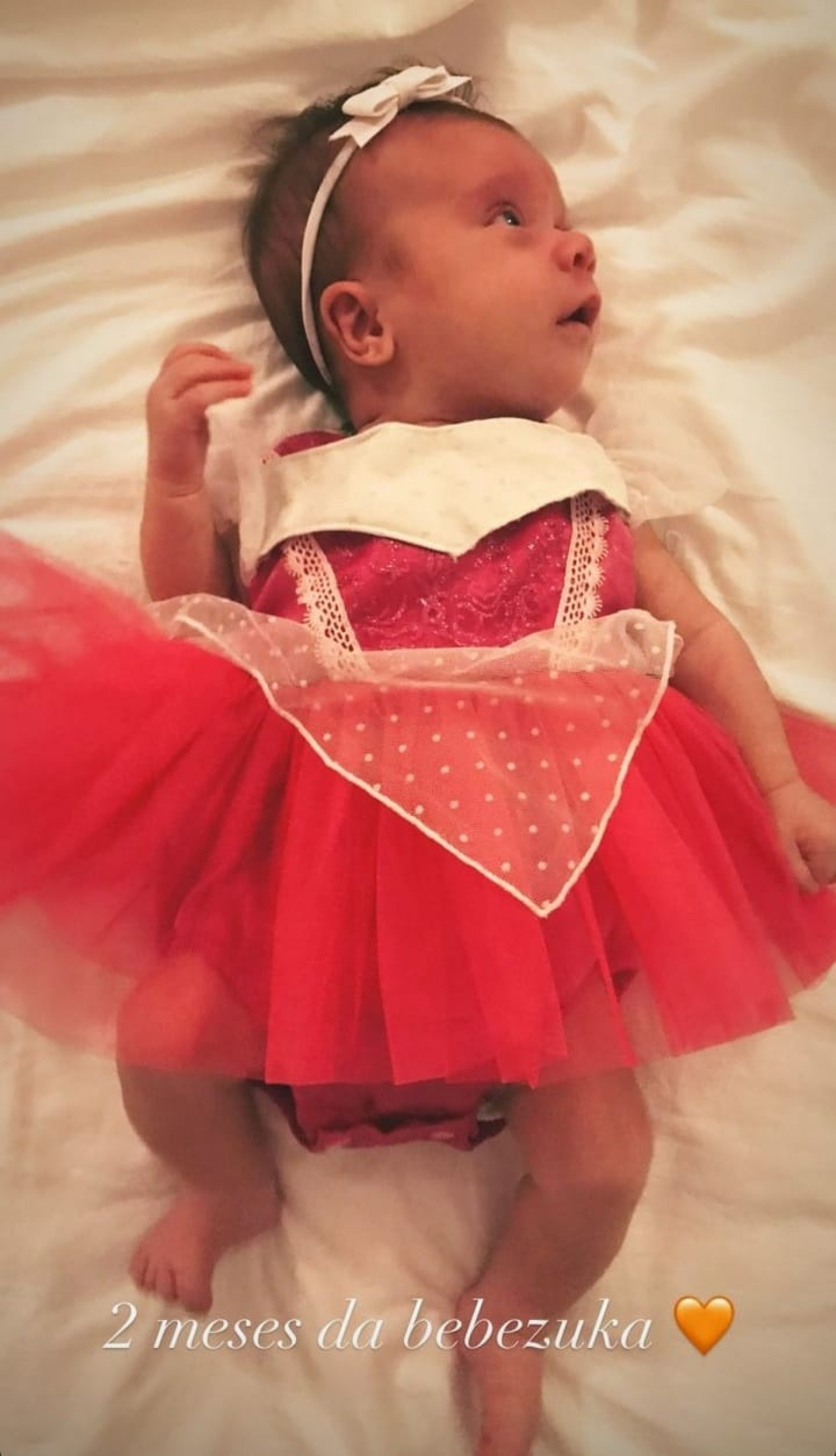 Filha de Cintia Dicker e Pedro Scooby completou dois meses - Reprodução/Instagram