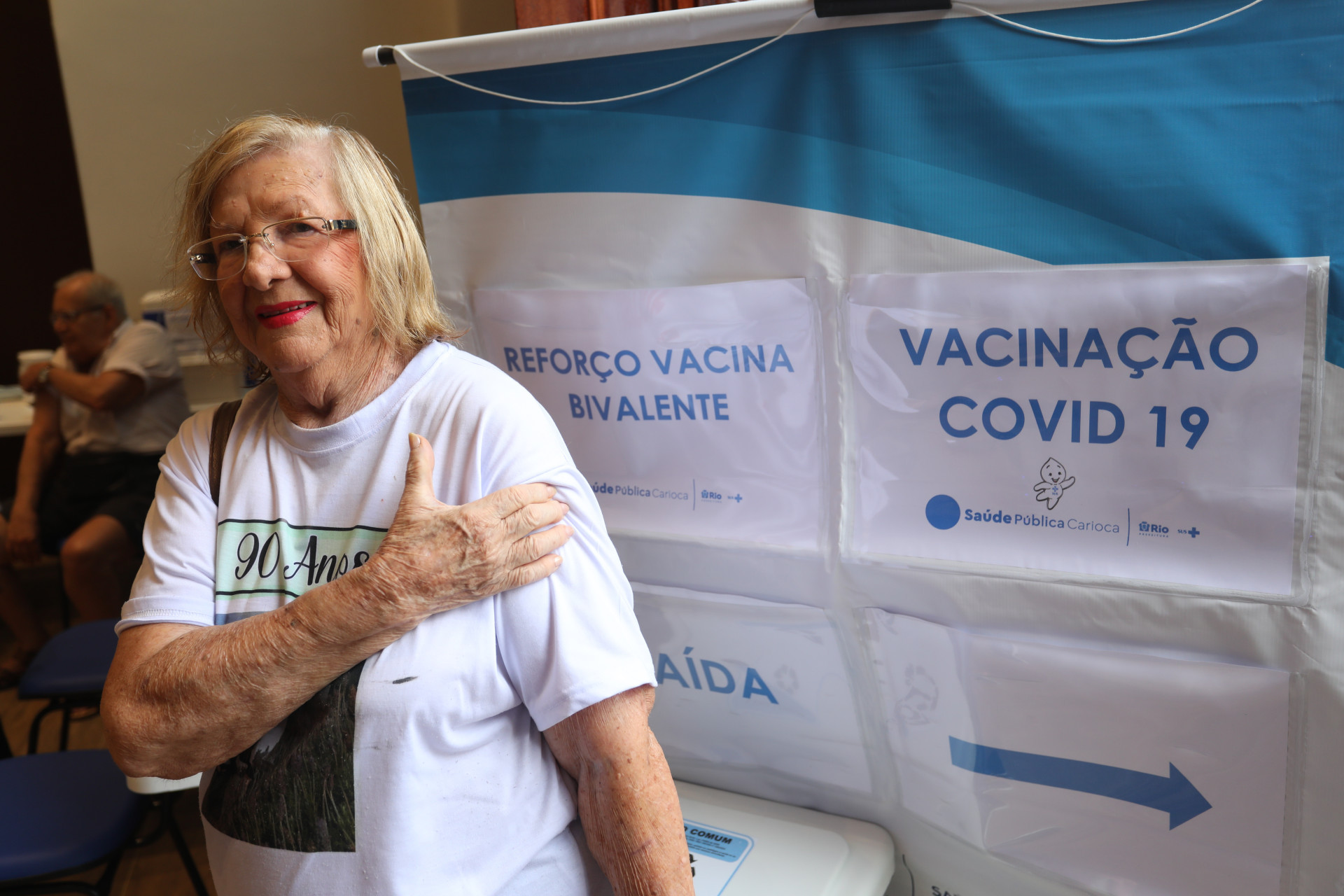 Silvia Rodrigues de Moraes, 90, vacinou-se tranquilamente: 'Prezo por bem-estar'  -  Pedro Ivo/ Ag&ecirc;ncia O Dia