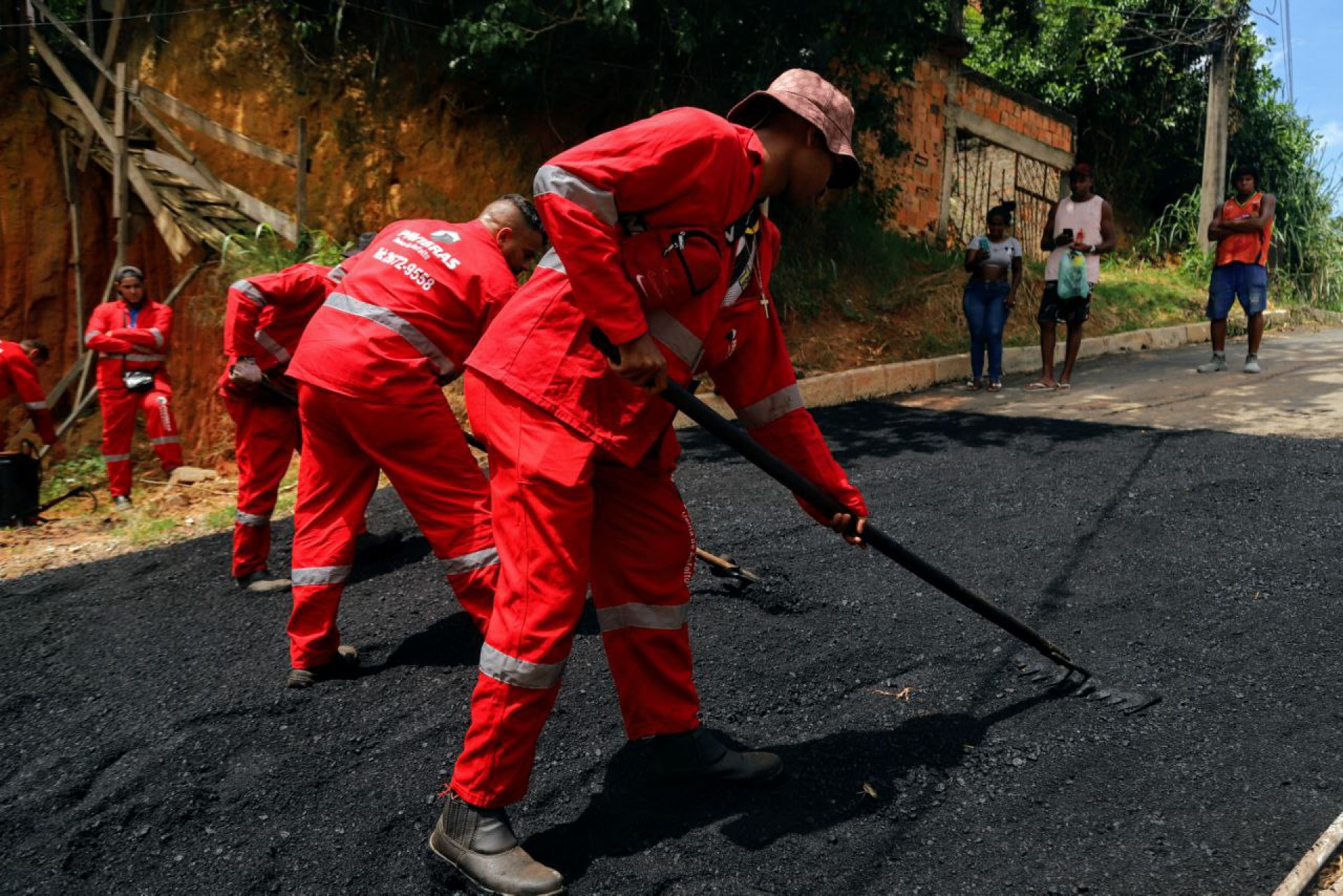 Prefeitura de S&atilde;o Jo&atilde;o de Meriti leva mais qualidade de vida aos mun&iacute;cipes do Sumar&eacute; - Divulga&ccedil;&atilde;o/ PMSJM