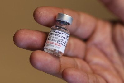 Quatis inicia vacinação bivalente contra a Covid-19